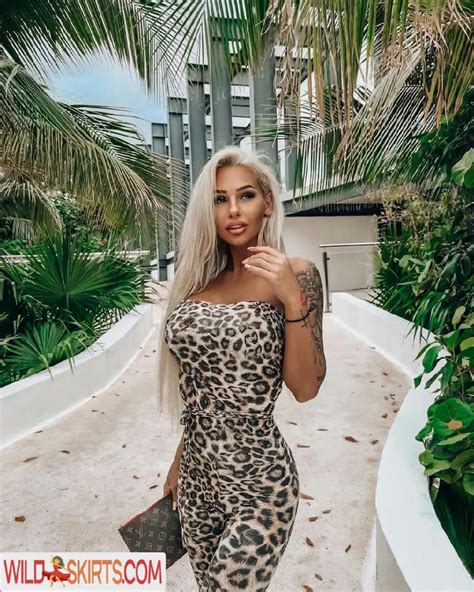 [1 GB] Nikola @nikola.x Onlyfans Leaked Videos and Photos.
